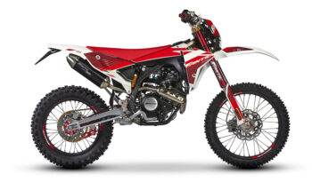 Fantic XEF 125 COMPETITION 2023 pieno