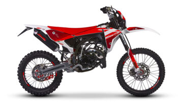 Fantic XE 50 PERFORMANCE 2023 pieno