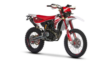 Fantic XEF 125 COMPETITION 2023 pieno