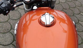 Royal Enfield Interceptor 2019 pieno
