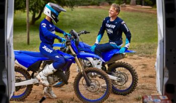 YAMAHA YZ450F pieno
