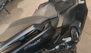 YAMAHA Tmax 2020 pieno